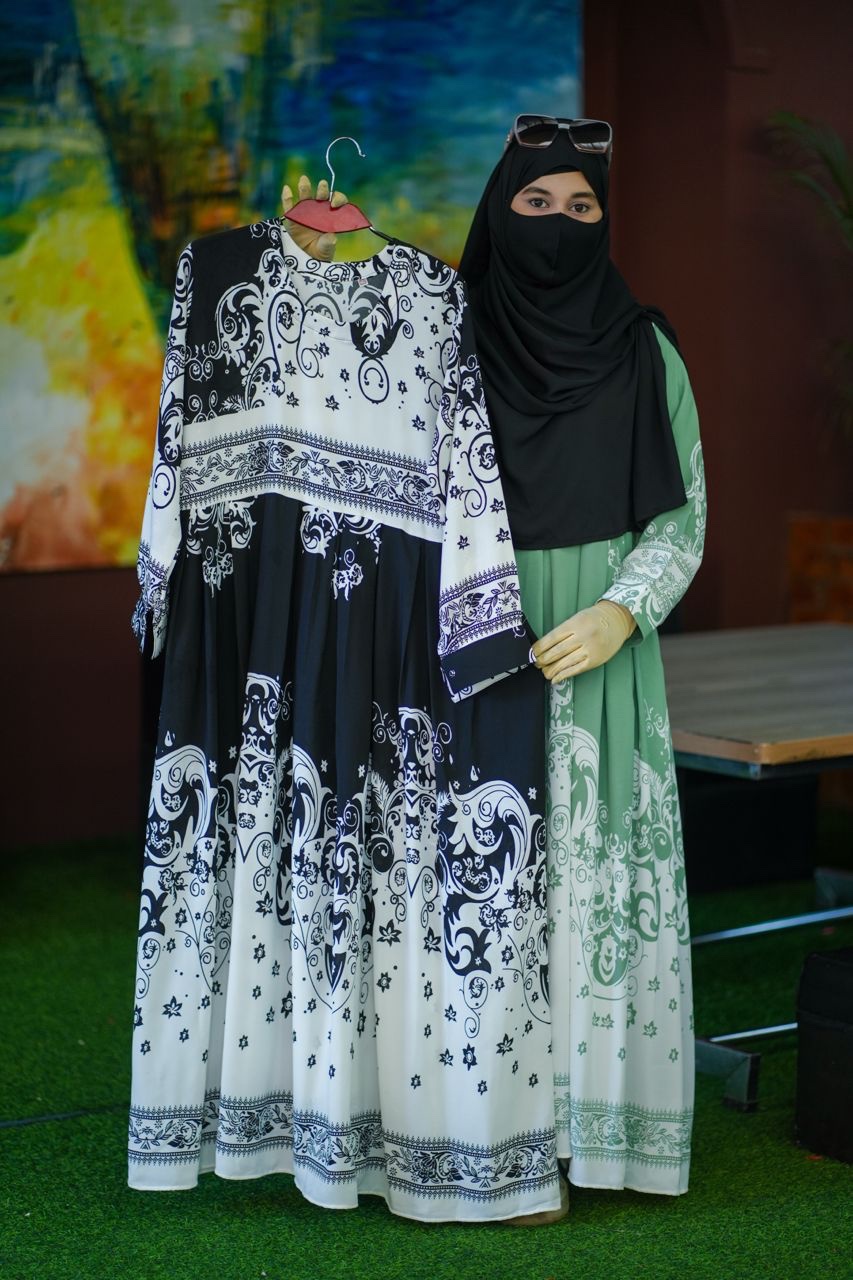 Gown 002